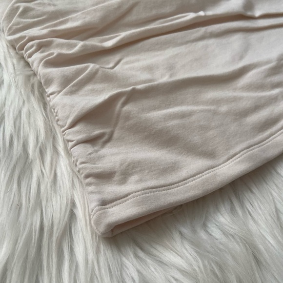 cotton-blend seamless fabric ruched tube top - Picture 3 of 5